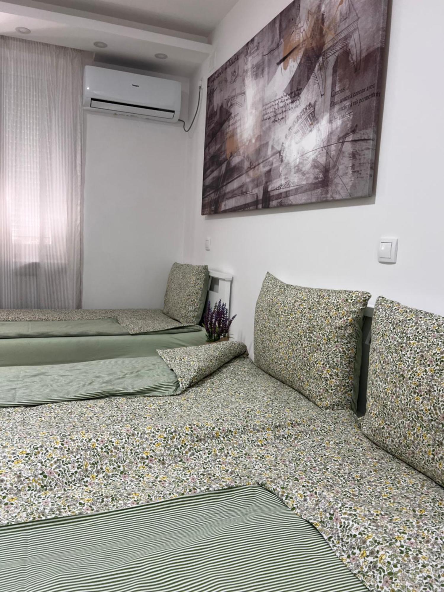 Guest House Lila Сомбор Экстерьер фото